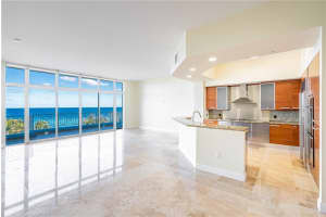 701 SE 21st Ave, Deerfield Beach, FL 33441, Sold 03/31/21