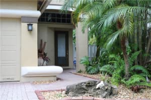 910 Natures Cove Rd, Dania Beach, FL 33004, Sold 12/16/20