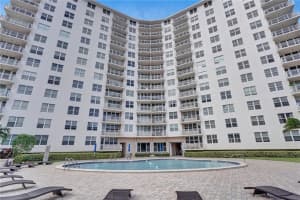301 N Ocean Blvd, Pompano Beach, FL 33062, Sold 12/04/20