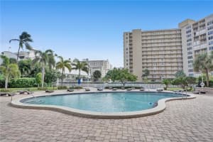 301 N Ocean Blvd, Pompano Beach, FL 33062, Sold 12/04/20