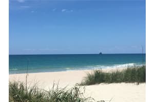 2840 N Ocean Blvd, Fort Lauderdale, FL 33308, Sold 01/29/21