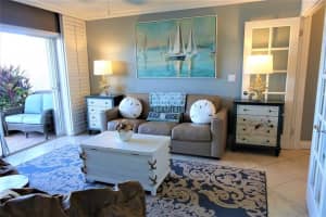 4218 N Ocean Dr, Hollywood, FL 33019, Sold 11/30/20