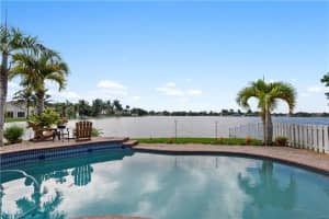 18474 NW 24th St, Pembroke Pines, FL 33029, Sold 12/15/20