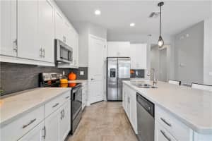 9074 NW 39th St, Coral Springs, FL 33065, Sold 12/17/20