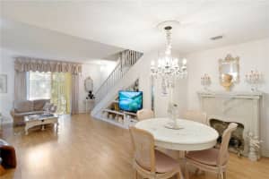 770 Sorrento Dr, Weston, FL 33326, Sold 01/04/21