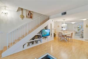770 Sorrento Dr, Weston, FL 33326, Sold 01/04/21