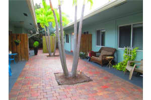1300 NE 18th St, Fort Lauderdale, FL 33305, Sold 02/12/21