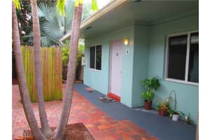 1300 NE 18th St, Fort Lauderdale, FL 33305, Sold 02/12/21