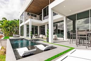 742 Dover St, Boca Raton, FL 33487, Sold 02/11/21