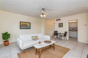 1831 NE 38th St, Fort Lauderdale, FL 33308, Sold 12/31/20