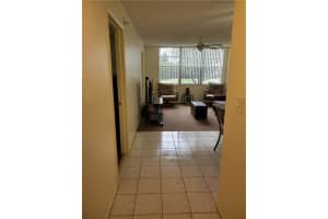 9430 Tangerine Pl, Davie, FL 33324, Sold 01/15/21