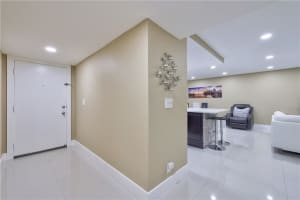 3100 Riverside Dr, Coral Springs, FL 33065, Sold 01/08/21