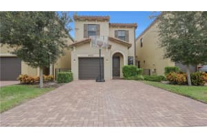 4907 NW 55th Pl, Tamarac, FL 33319, Sold 01/25/21