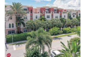 1033 NE 17th Way, Fort Lauderdale, FL 33304, Sold 03/15/21