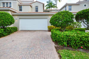 864 Spinnaker Dr, Hollywood, FL 33019, Sold 04/27/21