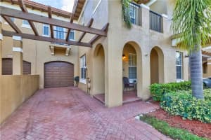 6887 Julia Gardens Dr, Coconut Creek, FL 33073, Sold 02/05/21