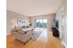 3010 NE 16th Ave, Oakland Park, FL 33334, Sold 01/22/21