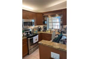 598 Woodgate Cir E, Sunrise, FL 33326, Sold 01/22/21