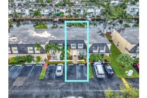 922 NE 25th Ave, Hallandale Beach, FL 33009, Sold 04/05/21