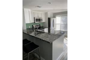 828 Jeffery St, Boca Raton, FL 33487, Sold 01/11/21