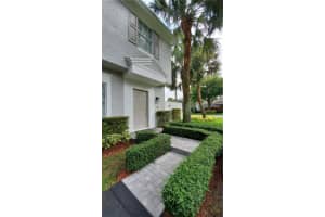 6002 Red Plum Ct, Tamarac, FL 33321, Sold 12/22/20