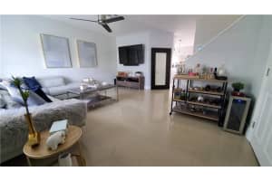 6002 Red Plum Ct, Tamarac, FL 33321, Sold 12/22/20