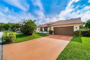8514 NW 82nd St, Tamarac, FL 33321, Sold 01/12/21