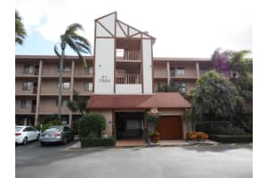 7320 Amberly Ln, Delray Beach, FL 33446, Sold 12/17/20