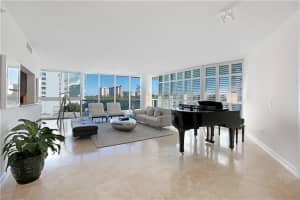715 Bayshore Dr, Fort Lauderdale, FL 33304, Sold 12/30/20