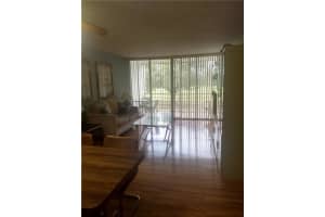 9410 Tangerine Pl, Davie, FL 33324, Sold 04/13/21