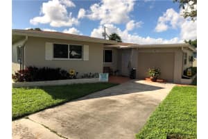 2570 NE 215th St, Miami, FL 33180, Sold 01/27/22