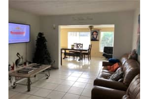 2570 NE 215th St, Miami, FL 33180, Sold 01/27/22