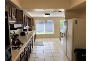 2570 NE 215th St, Miami, FL 33180, Sold 01/27/22