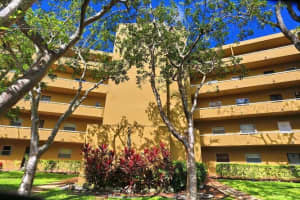 4121 Stirling Rd, Davie, FL 33314, Sold 12/17/20