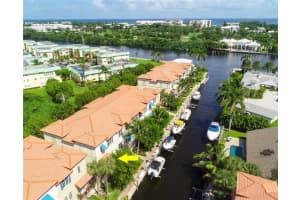 824 Virginia Gardens Dr, Boynton Beach, FL 33435, Sold 04/29/21