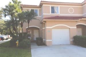 7662 N Southwood Cir, Davie, FL 33328, Sold 12/22/20