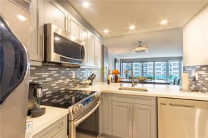 3430 Galt Ocean Dr, Fort Lauderdale, FL 33308, Sold 01/05/22