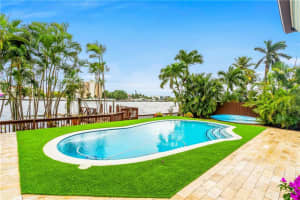 7811 Beach View Dr, North Bay Village, FL 33141, Sold 06/02/21