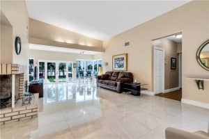 7811 Beach View Dr, North Bay Village, FL 33141, Sold 06/02/21