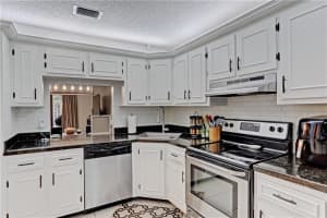 814 Hill Dr, West Palm Beach, FL 33415, Sold 12/15/20