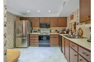 680 Tennis Club Dr, Fort Lauderdale, FL 33311, Sold 04/23/21