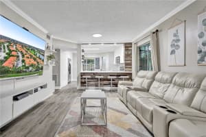 6955 NW 173rd Dr, Hialeah, FL 33015, Sold 12/31/20