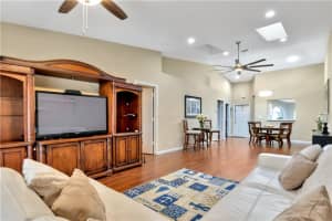 8221 NW 100th Way, Tamarac, FL 33321, Sold 01/07/21