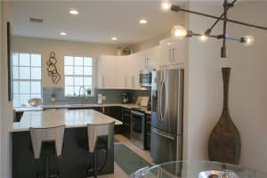 204 W Thatch Palm Cir, Jupiter, FL 33458, Sold 01/14/21