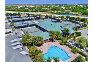 4303 Baseline Dr, Vero Beach, FL 32967, Sold 05/26/21