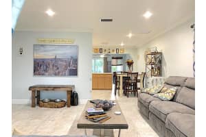 4908 NW 56th Ct, Tamarac, FL 33319, Sold 02/12/21