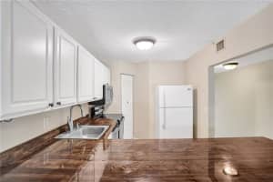 5300 NE 24th Terrace #317c, Fort Lauderdale, FL 33308, Sold 02/19/21