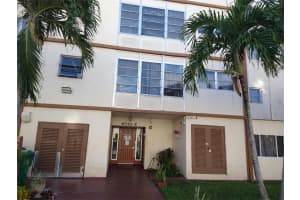 4040 NW 19th St, Lauderhill, FL 33313, Sold 05/10/21