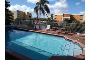 4040 NW 19th St, Lauderhill, FL 33313, Sold 05/10/21