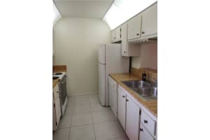 160 NW 70th St, Boca Raton, FL 33487, Sold 01/14/21